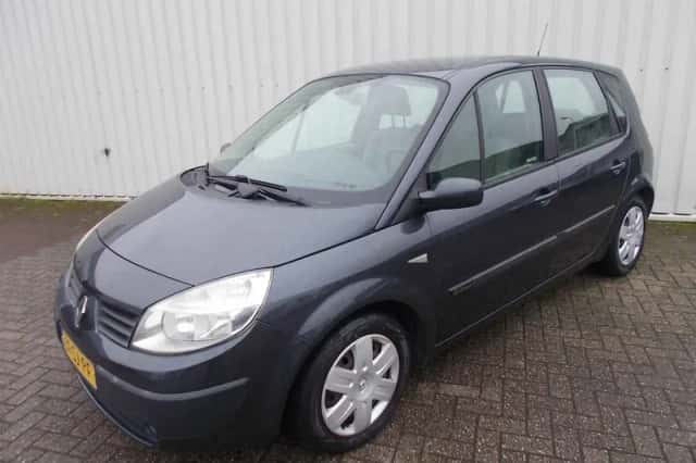 Renault Scénic (2006) thumbnail 1