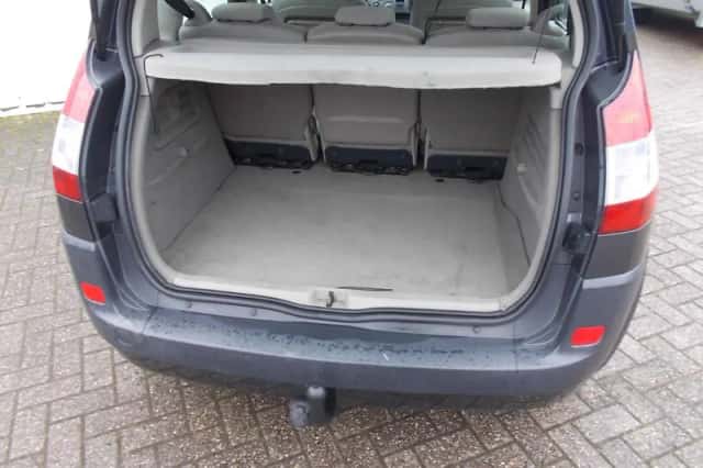 Renault Scénic (2006) thumbnail 5