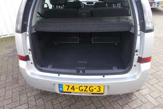 Opel Meriva (2008) thumbnail 6