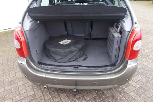 Citroën Xsara Picasso (2010) thumbnail 6