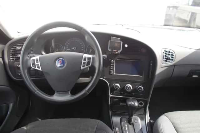 Saab 9-5 (2008) thumbnail 5