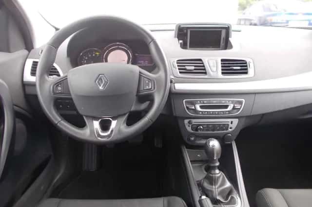 Renault Mégane (2013) thumbnail 5