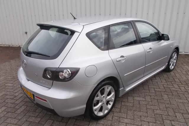 Mazda 3 (2007) thumbnail 2