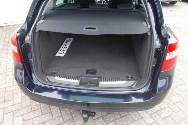 Renault Laguna (2008) thumbnail 6