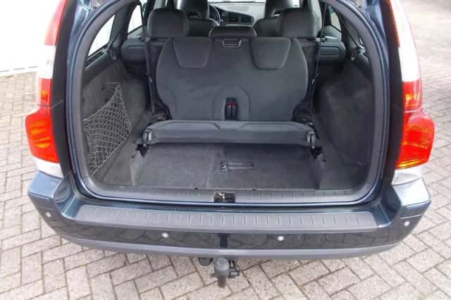 Volvo V70 (2005) thumbnail 6