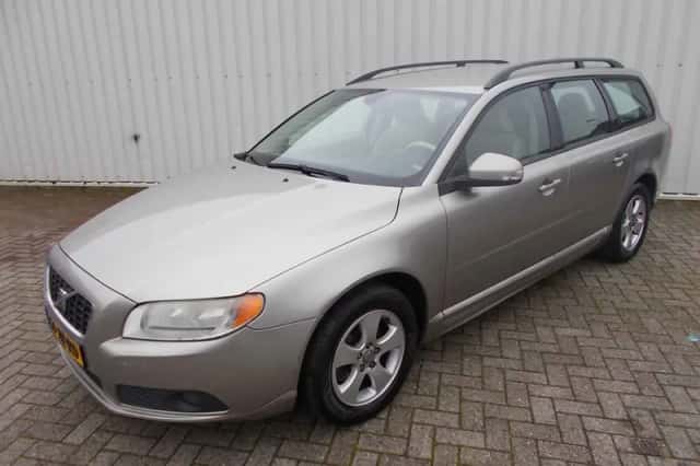 Volvo V70 (2008) thumbnail 1