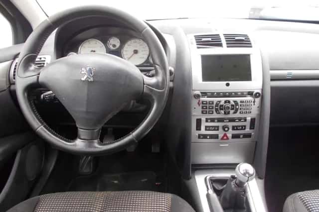 Peugeot 407 (2008) thumbnail 5