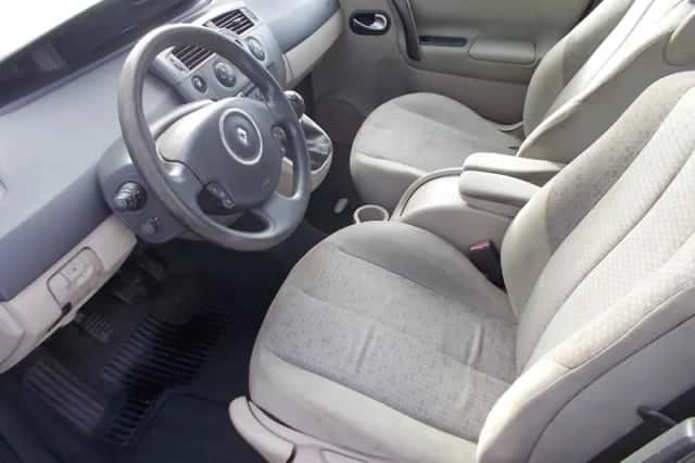 Renault Scénic (2007) thumbnail 3
