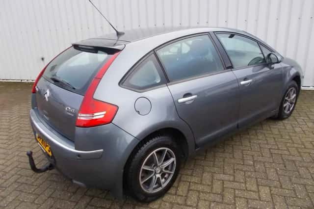 Citroën C4 (2009) thumbnail 2