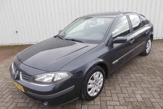Renault Laguna (2007) thumbnail 1