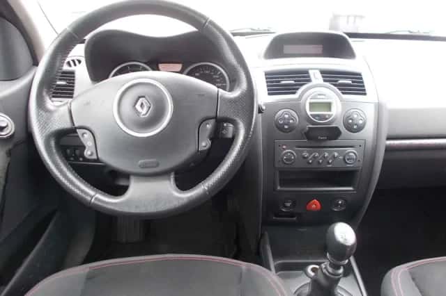Renault Mégane (2007) thumbnail 5