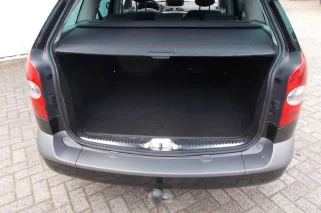 Renault Laguna (2006) thumbnail 6