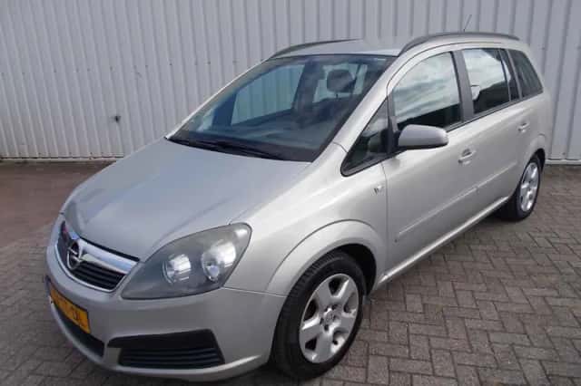 Opel Zafira (2007) thumbnail 1