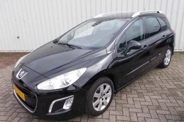 Peugeot 308 (2011) thumbnail 1