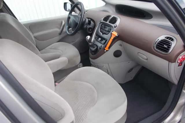 Citroën Xsara Picasso (2005) thumbnail 4