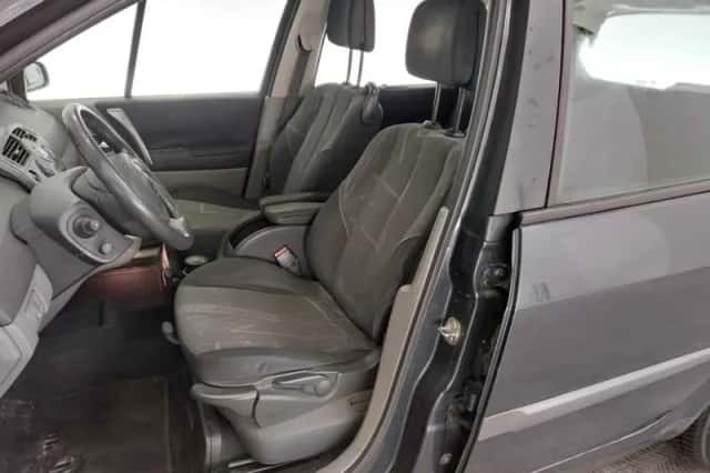 Renault Scénic (2006) thumbnail 3