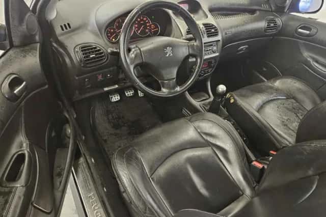 Peugeot 206 (2005) thumbnail 3