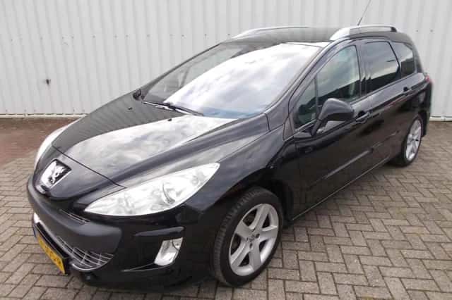 Peugeot 308 (2010) thumbnail 1