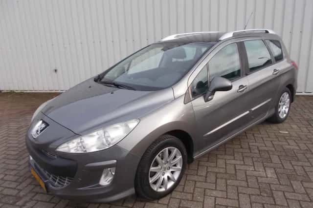 Peugeot 308 (2008) thumbnail 1