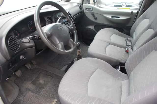 Hyundai H200 (2006) thumbnail 3