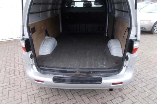 Hyundai H200 (2006) thumbnail 6