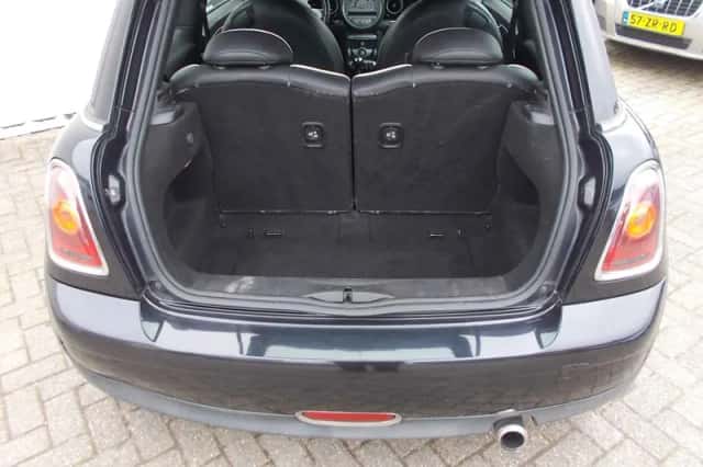 MINI Cooper (2007) thumbnail 6