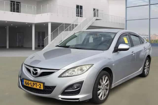 Mazda 6 (2010) thumbnail 1