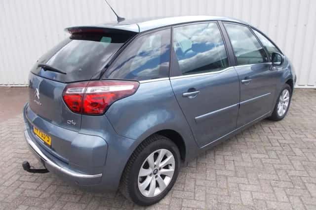 Citroën C4 Picasso (2011) thumbnail 2