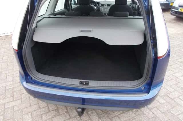 Ford Focus (2009) thumbnail 6