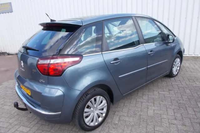 Citroën C4 Picasso (2011) thumbnail 2