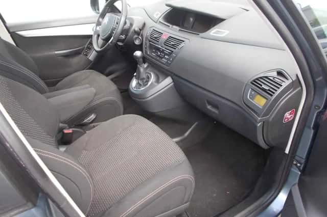 Citroën C4 Picasso (2011) thumbnail 4