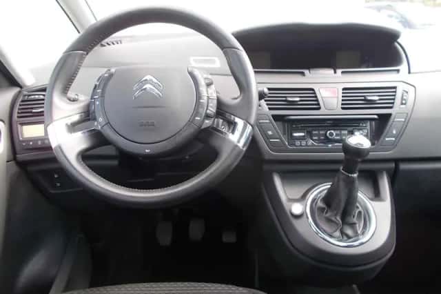 Citroën C4 Picasso (2011) thumbnail 5