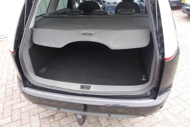 Ford Focus (2009) thumbnail 6