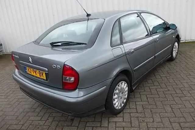 Citroën C5 (2004) thumbnail 2