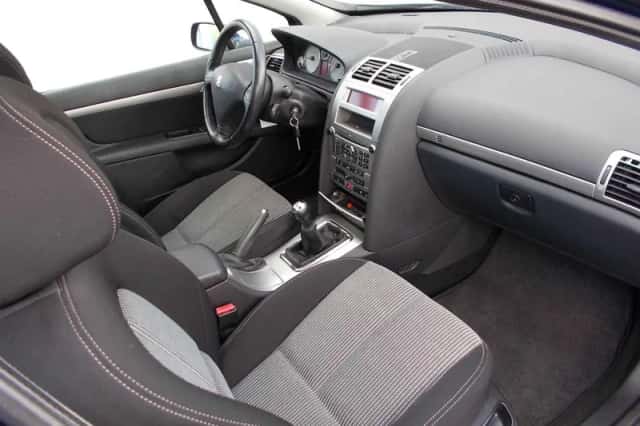 Peugeot 407 (2007) thumbnail 4