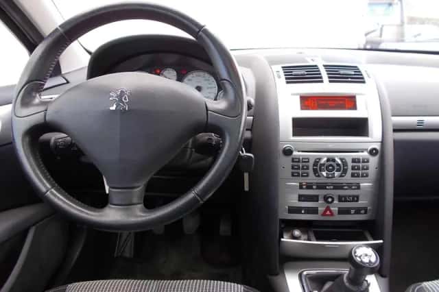 Peugeot 407 (2007) thumbnail 5