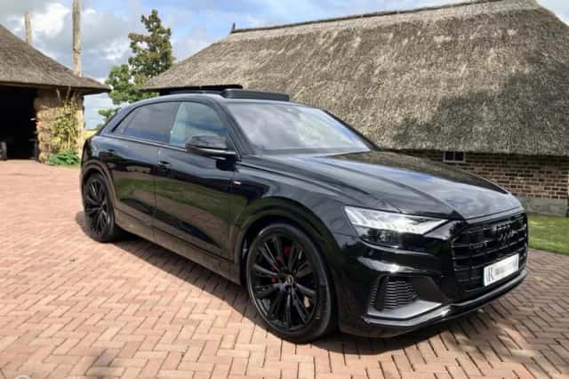Audi Q8 (2023) thumbnail 4
