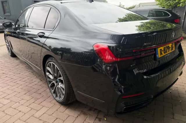 BMW 7-Serie (2022) thumbnail 4