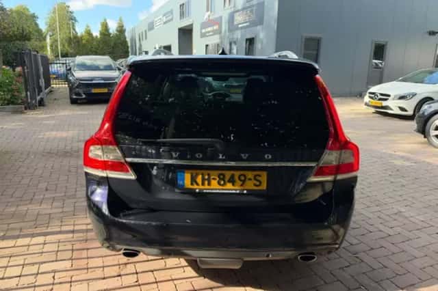 Volvo V70 (2016) thumbnail 5