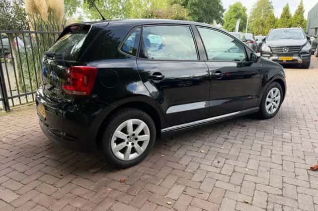 Volkswagen Polo (2013) thumbnail 6