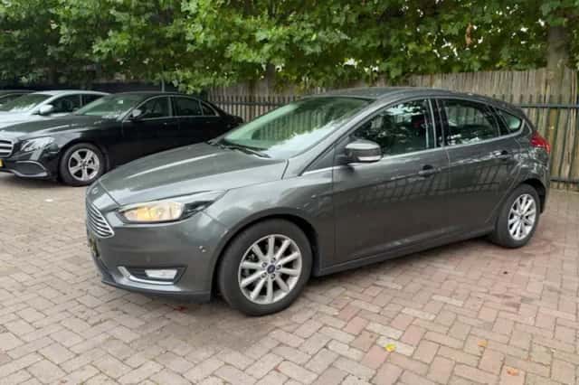 Ford Focus (2017) thumbnail 3