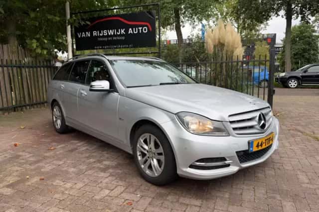 Mercedes-Benz C-Klasse (2012) thumbnail 1