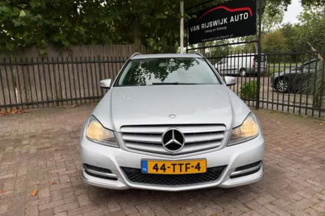 Mercedes-Benz C-Klasse (2012) thumbnail 2