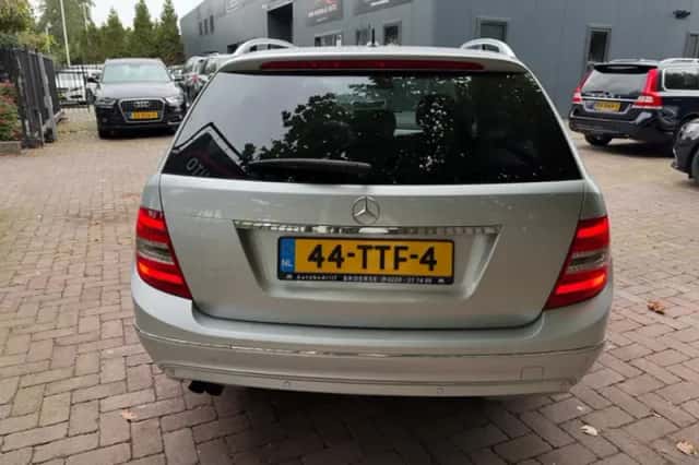 Mercedes-Benz C-Klasse (2012) thumbnail 5