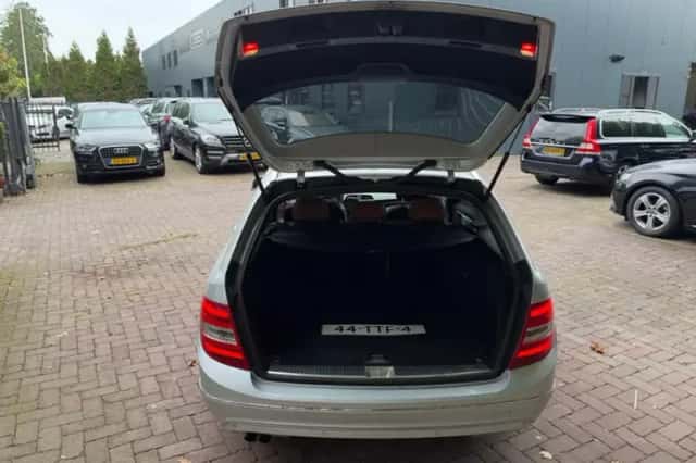 Mercedes-Benz C-Klasse (2012) thumbnail 6