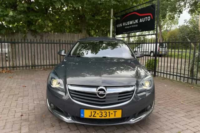 Opel Insignia (2016) thumbnail 2