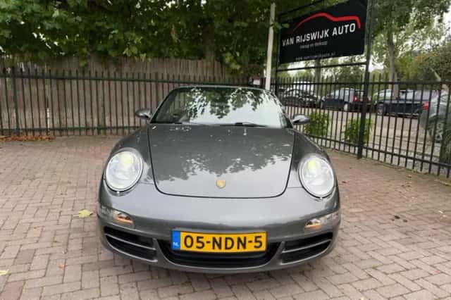 Porsche 911 (2007) thumbnail 2