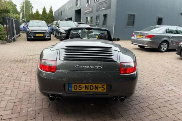 Porsche 911 (2007) thumbnail 5