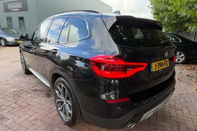 BMW X3 (2019) thumbnail 4