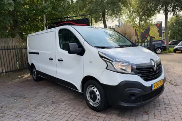 Renault Trafic (2018) thumbnail 1